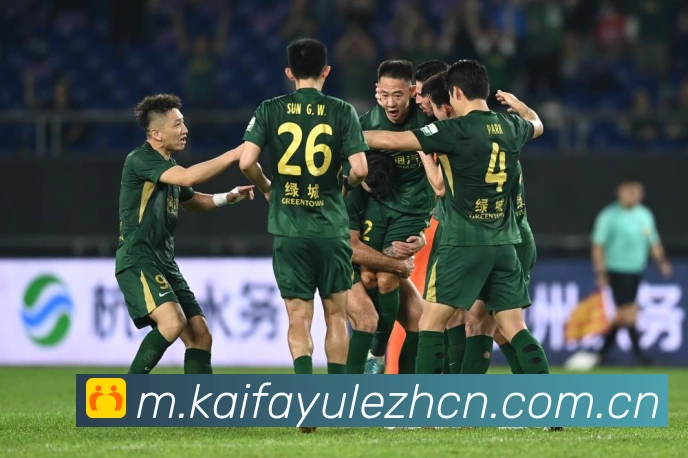 五二七名球员踊跃报名二零二六年内蒙古足球超级联赛新赛季启动战术观察:最新赛事动态与深度分析 五二七名球员踊跃报名二零二六年内蒙古足球超级联赛新赛季启动战术观察:最新赛事动态与深度分析